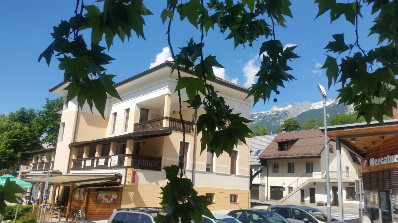 Apartments Vila Bovec Buitenkant foto